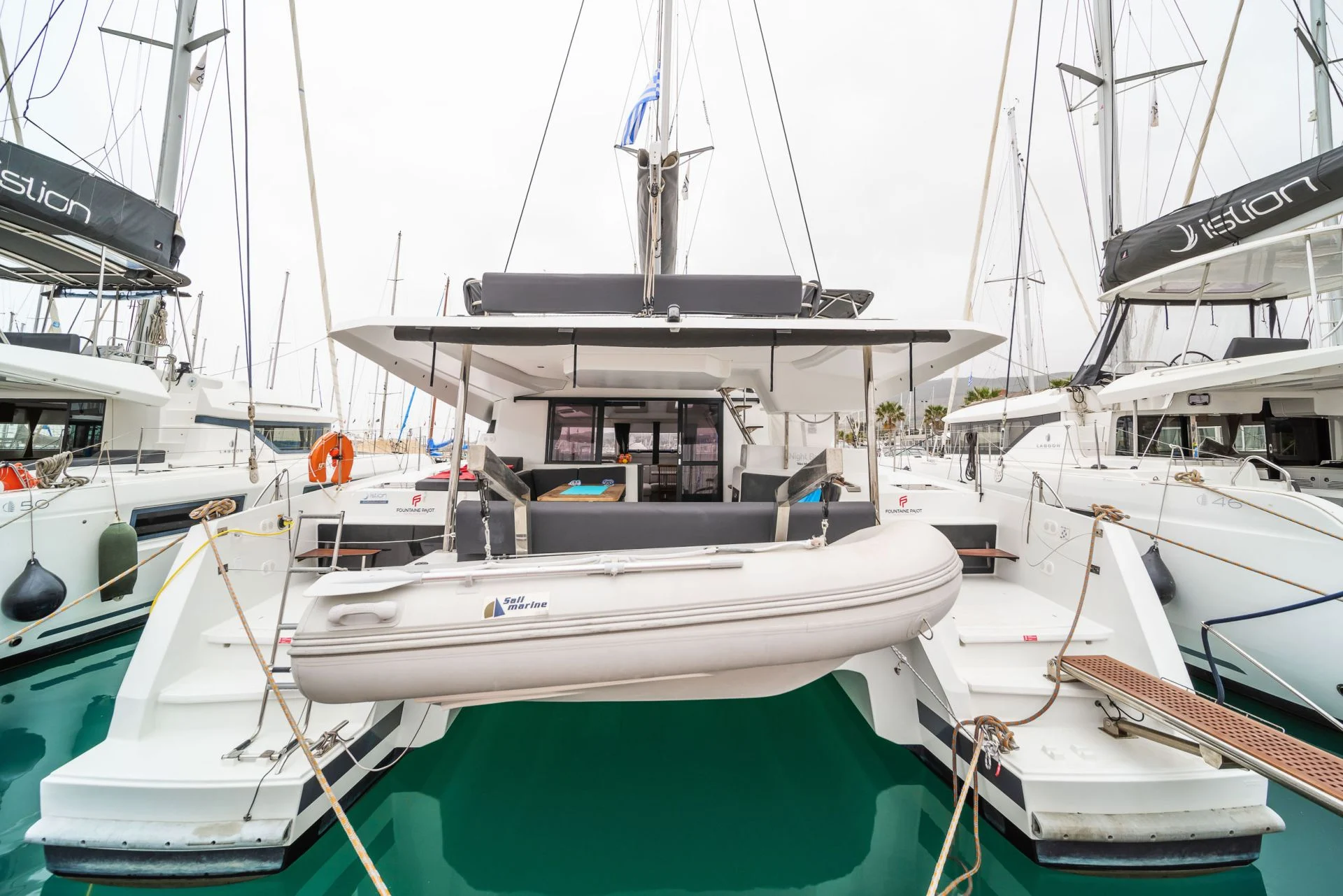 Elba 45 – Night Breeze thumbnail 3