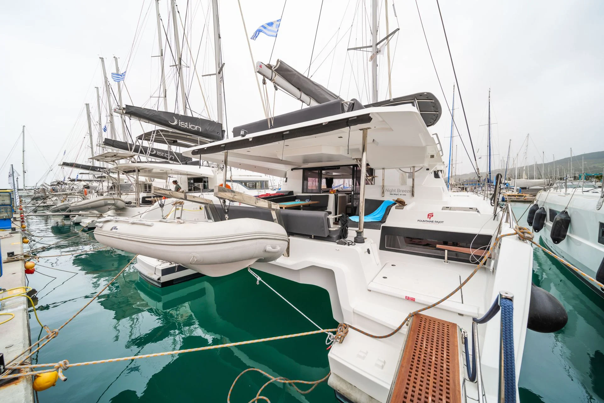 Elba 45 – Night Breeze thumbnail 5